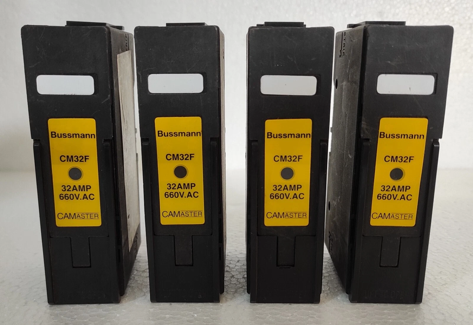 admin/uploads/uploads/Bussmann CM32F Camaster Fuse Holders_1.webp